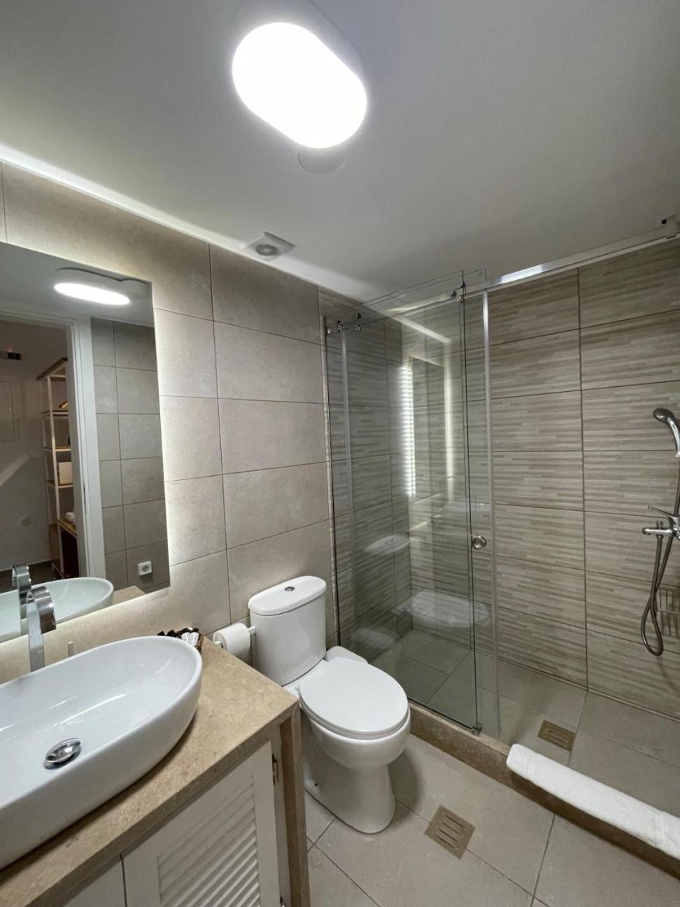 Trocadero Luxury Suites Ermioni Exterior photo